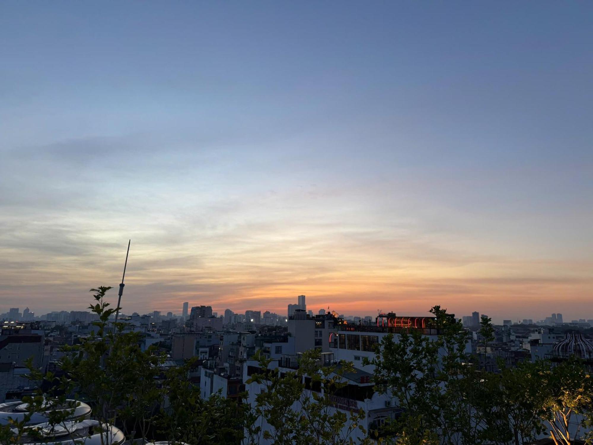 Golden Lotus Luxury 4* Hà Nội